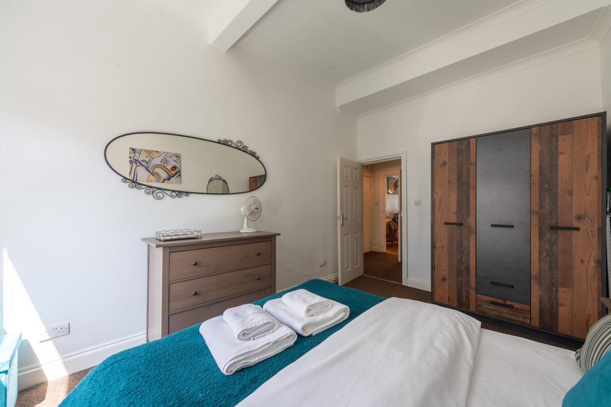 Spacious Comfy 2Br Flat Лондон Екстер'єр фото