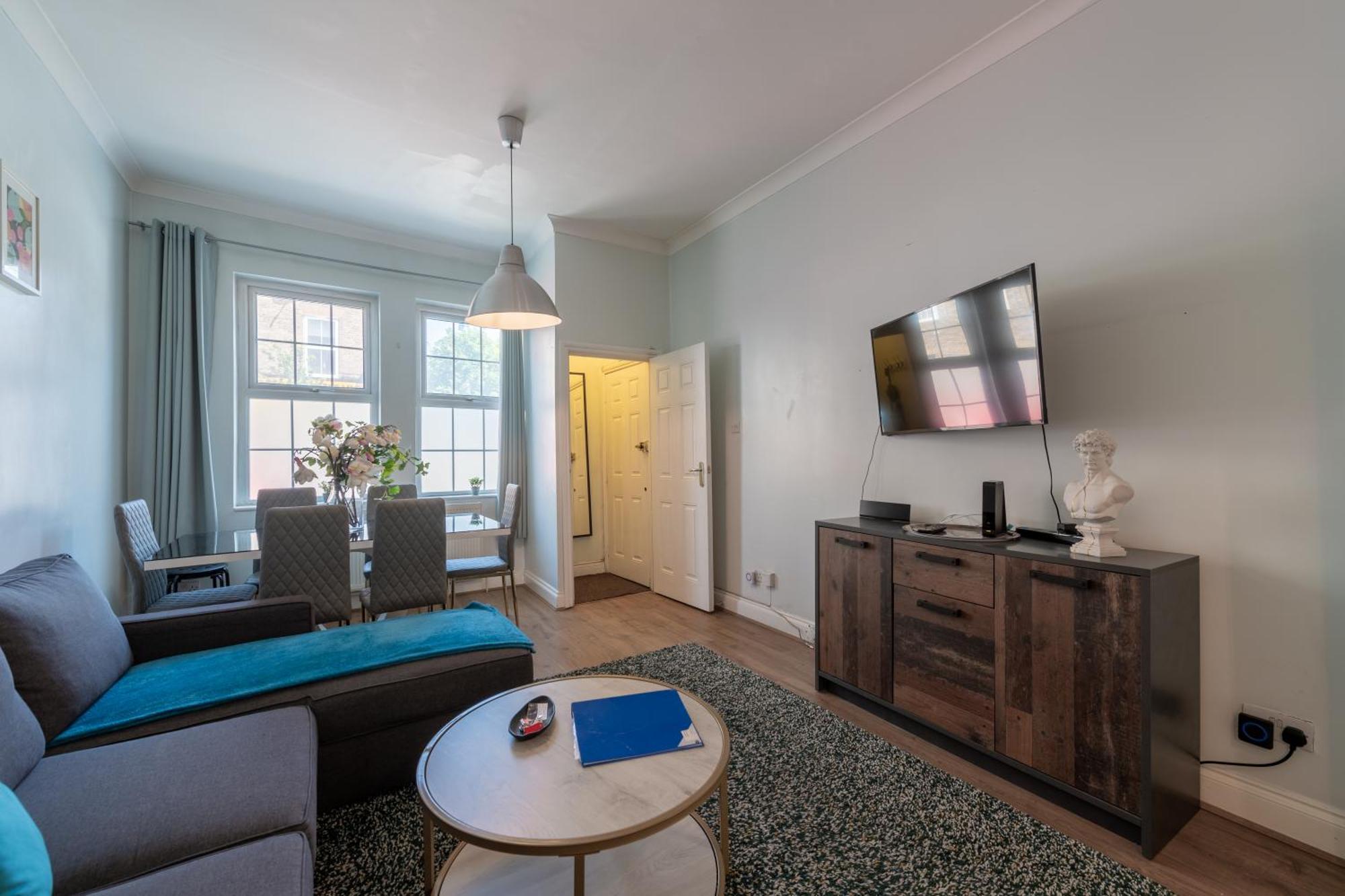 Spacious Comfy 2Br Flat Лондон Екстер'єр фото