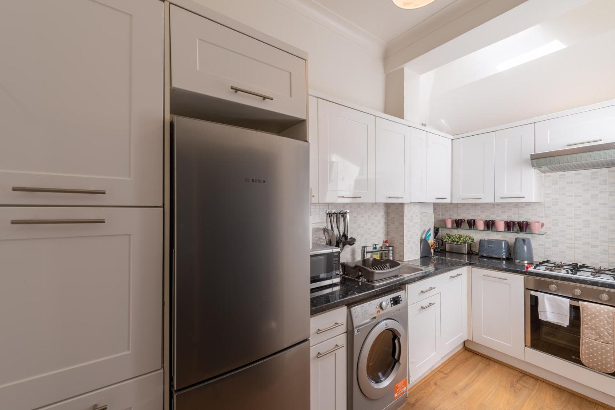 Spacious Comfy 2Br Flat Лондон Екстер'єр фото