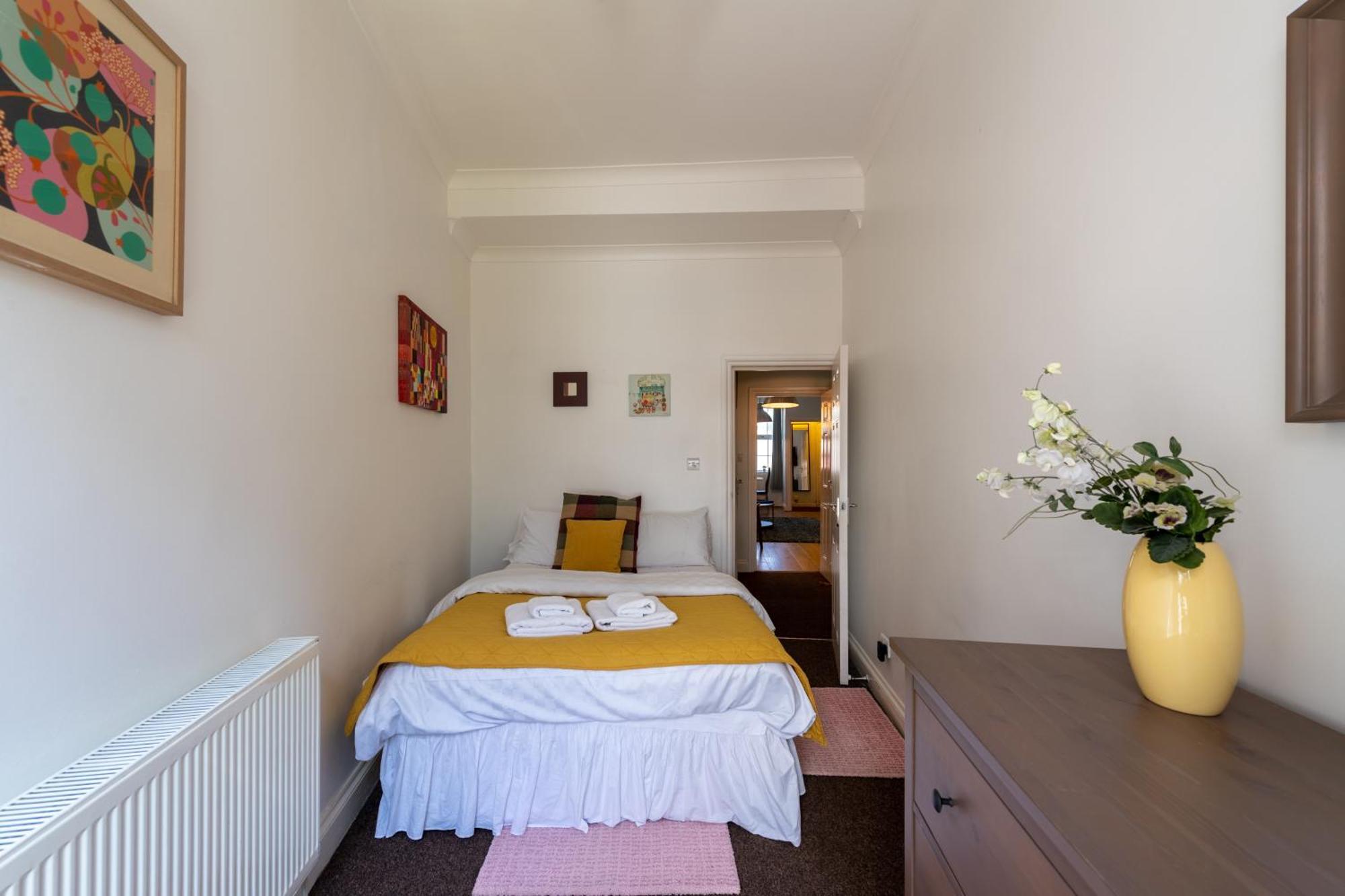 Spacious Comfy 2Br Flat Лондон Екстер'єр фото