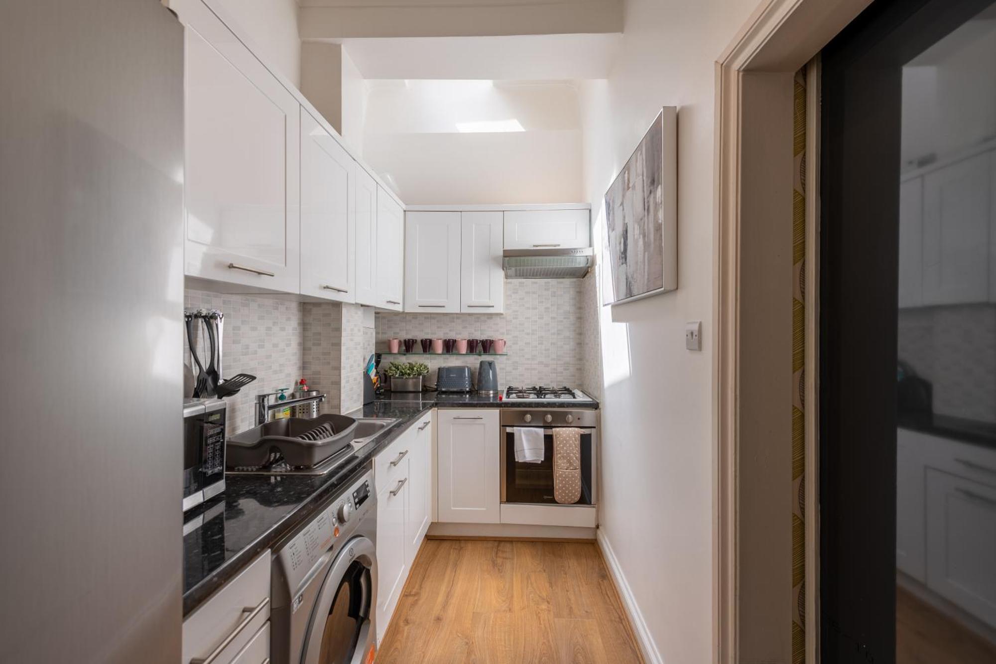 Spacious Comfy 2Br Flat Лондон Екстер'єр фото